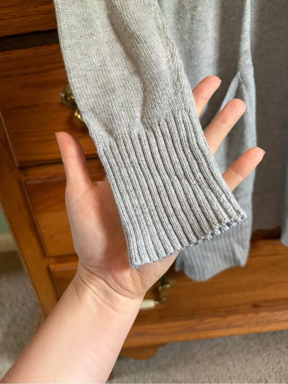 Old Navy Light Gray Open-Front Women's Cardigan with Pockets